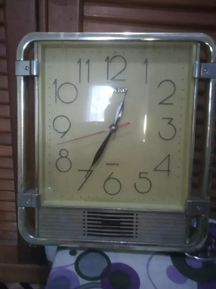 Jual jam dinding seiko