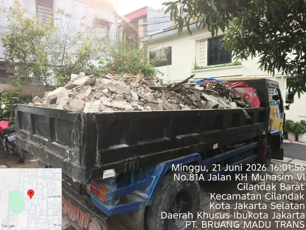 Jasa buang puing dan buang tanah galian
