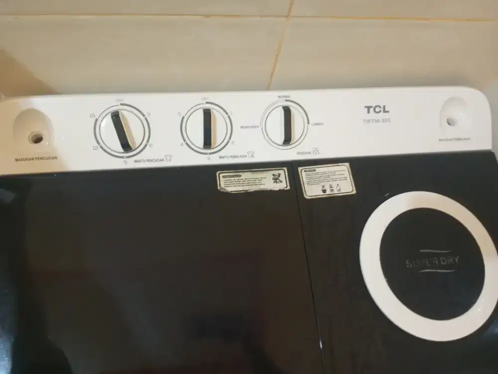 MESIN CUCI TCL 2 TABUNG KAPASITAS 9 KG