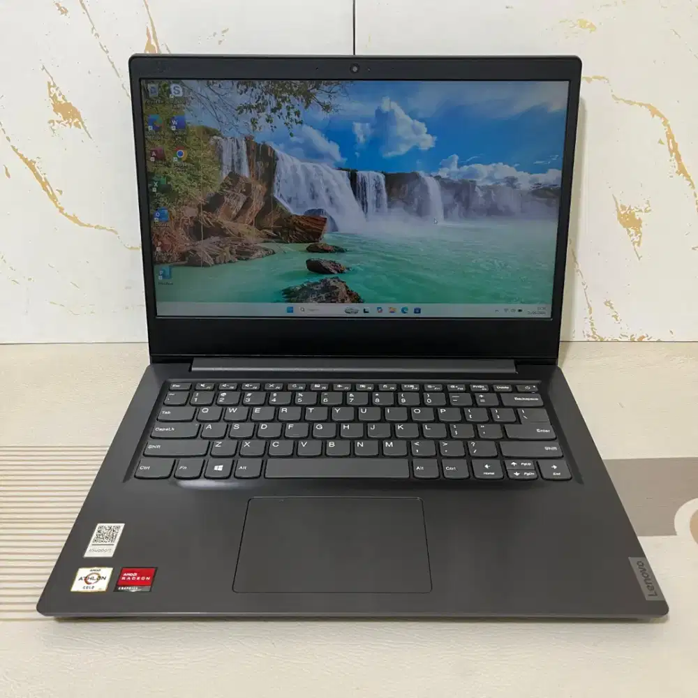 Laptop Lenovo V14-ADA (82C6).
