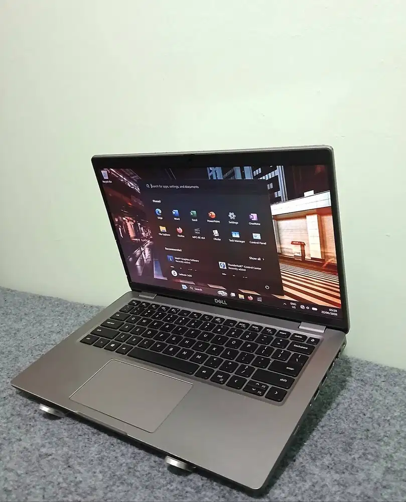 Latitude 5420 i5-1135G7 | 16/256GB Iris Xe | Setara Thinkpad T14 G2