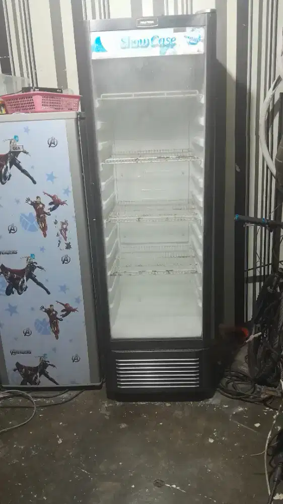 Showcase polytron