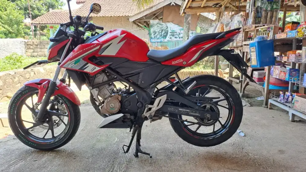 Honda CB150R 2017