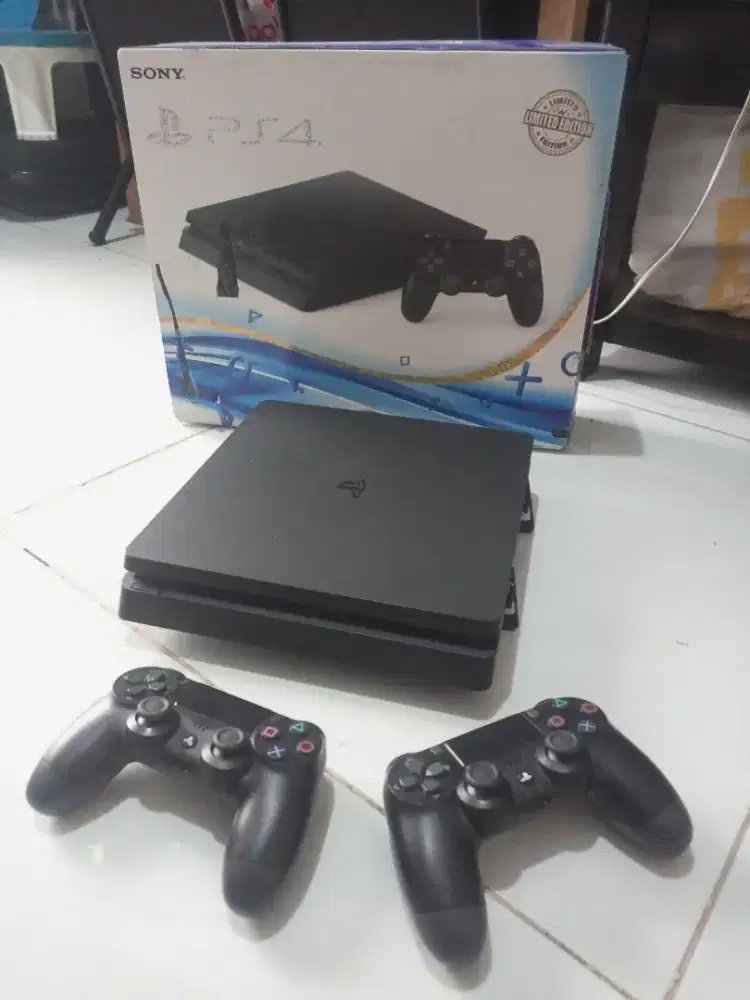 DiJual PS 4 Slim 1 TB Seri 20 Hen 12.02
