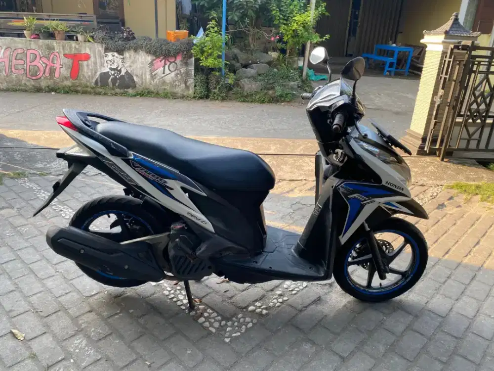 Vario 125 THN 2013 plat AB Wonosari