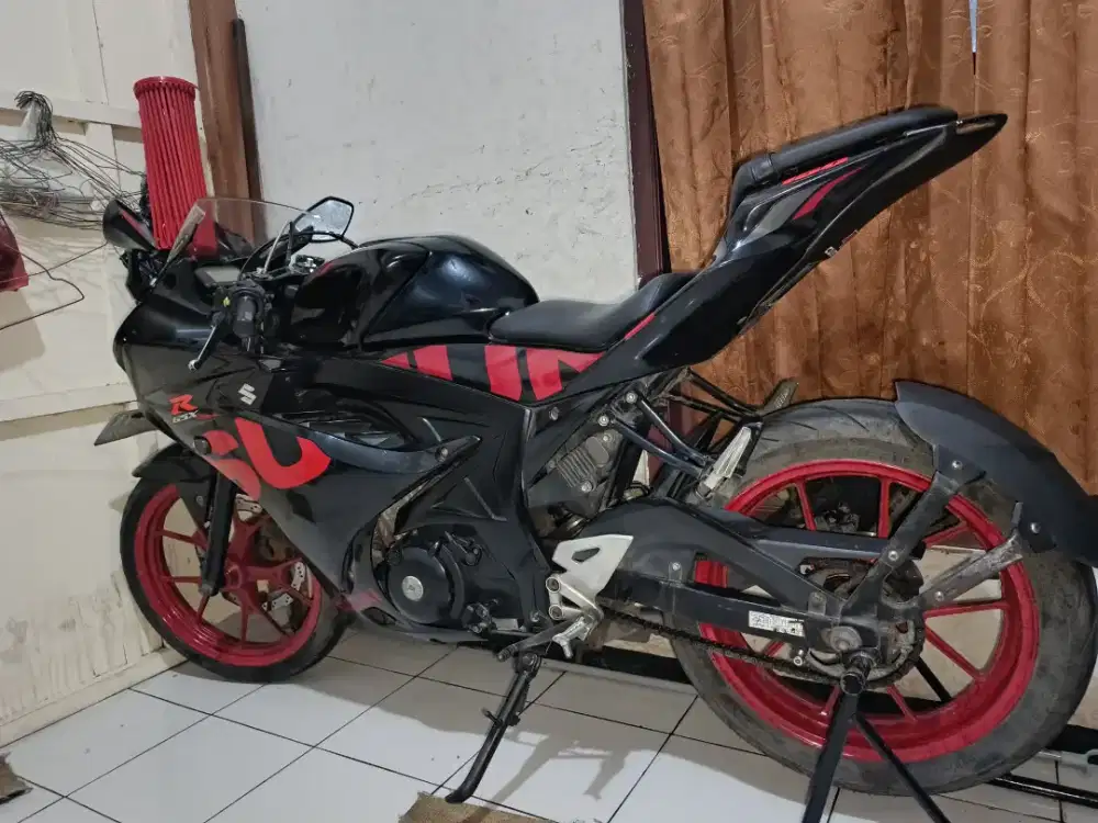 Suzuki GSX R 150 2018