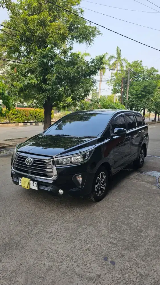 ToyotaInnova Diesel 2.4 AT, Metic 2021