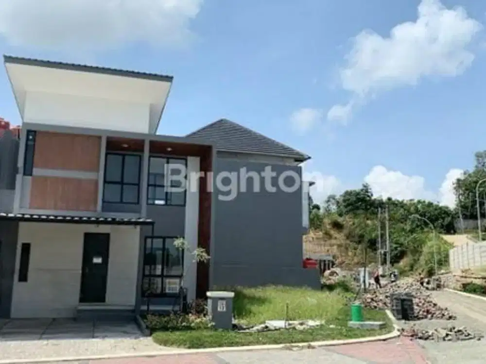 RUMAH BARU DUA LANTAI DI GRAND CITY