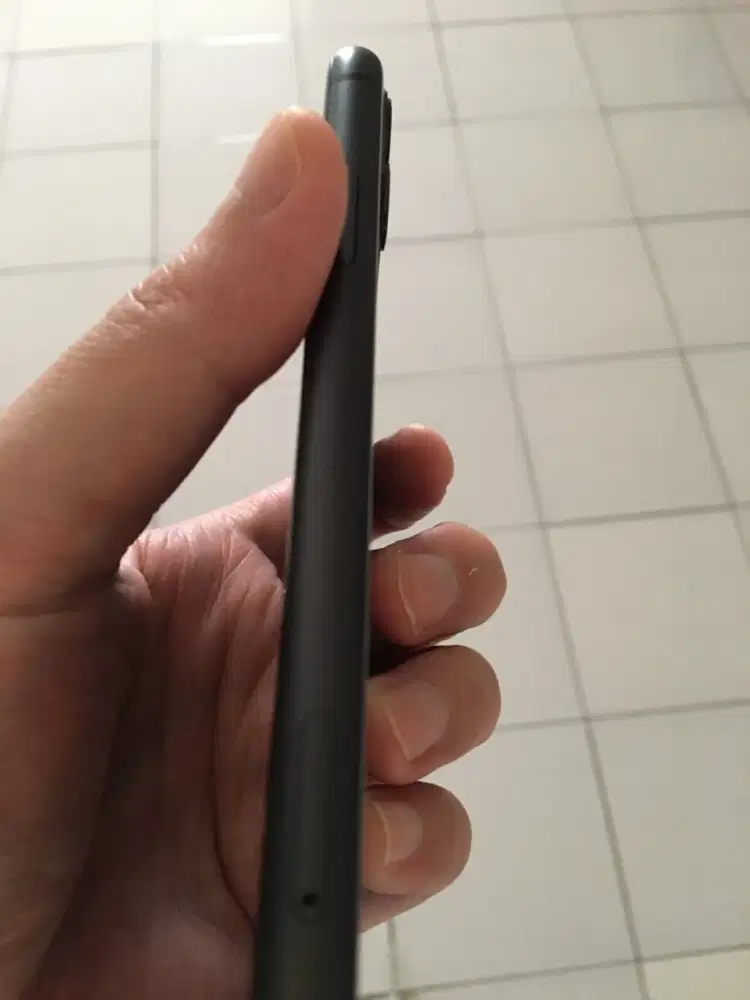 iPhone 11 Lock icloud