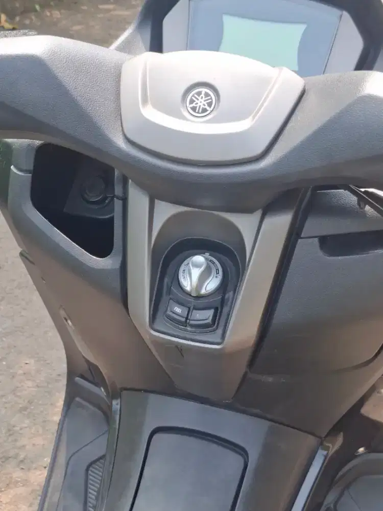 nmax mulus, jarang dipakai, remot, km rendah,