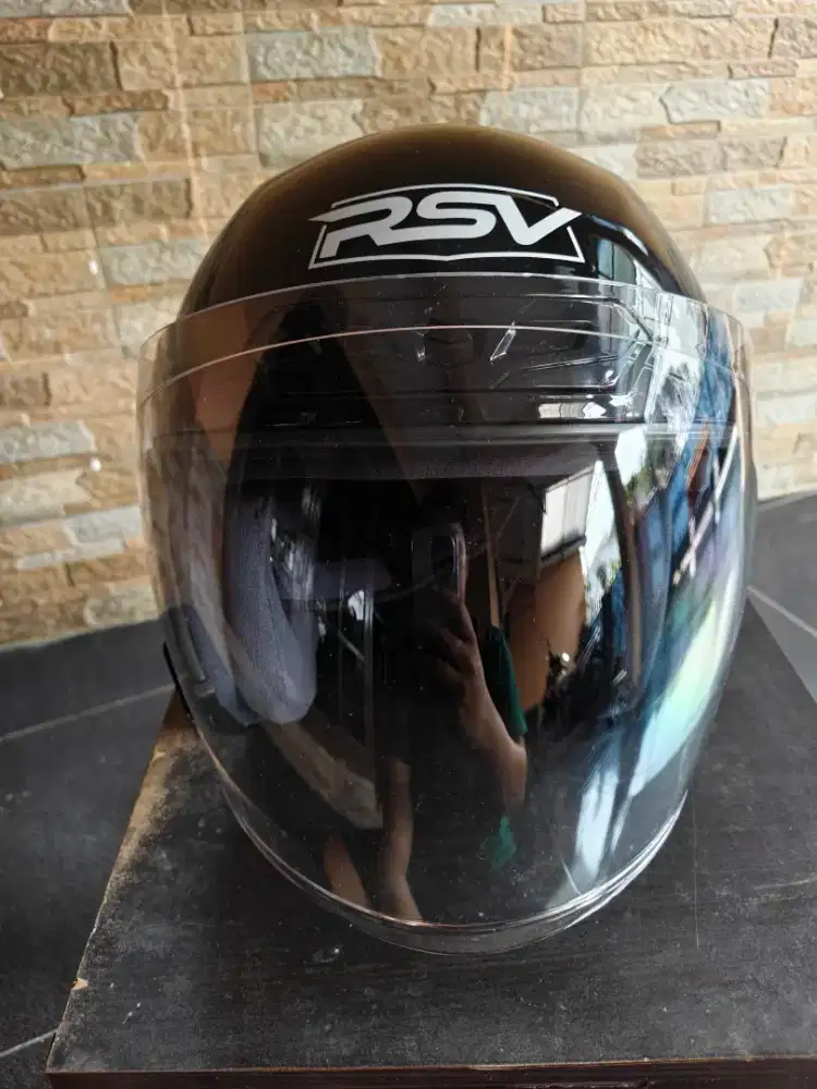 Helm RSV New Windtail Black Glossy Single Visor Clear