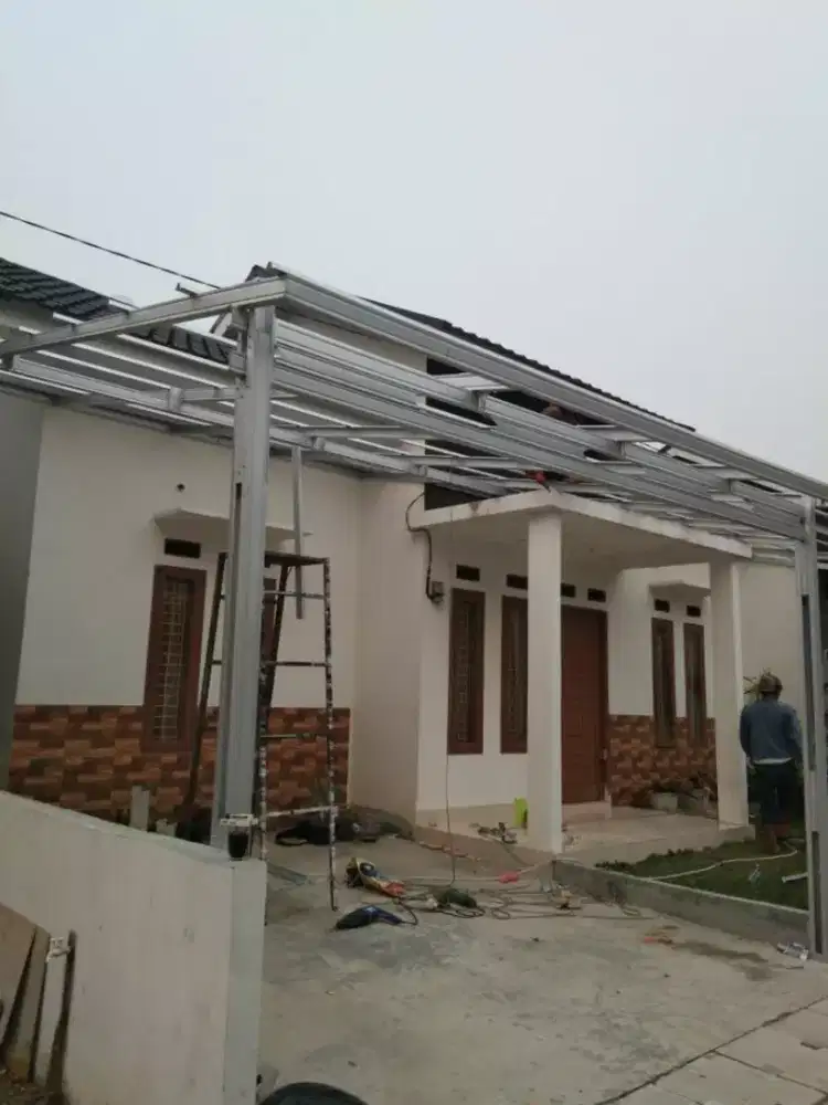 TUKANG PASANG BAJA RINGAN