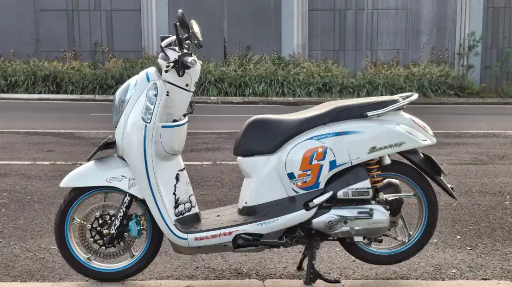 Scoopy ISS 2017