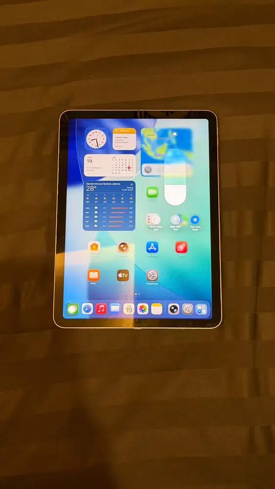 Ipad Air 5 Pink 256GB M1 Wifi Only Unit dan charger