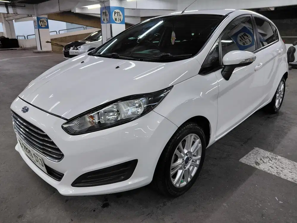 Fiesta Km50rb AT 2014 NewModel FullOriginal SepertiBaru Gressss ISTW
