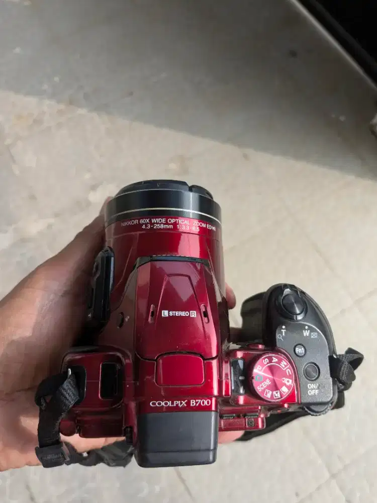 Jual Camera Prosumer NIKON B700