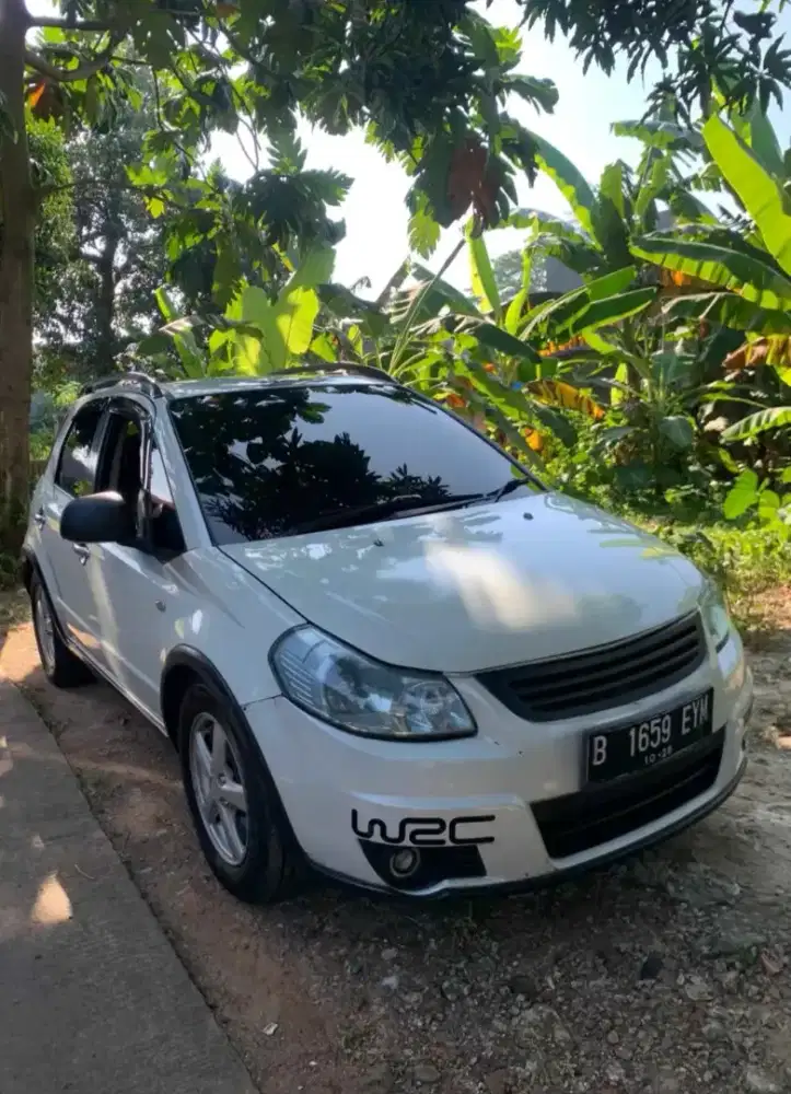 SUZUKI SX4 X OVER AT 2009