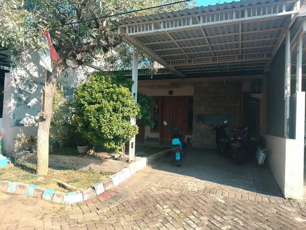 DIKONTRAKKAN RUMAH NYAMAN SIAP HUNI 2 LANTAI