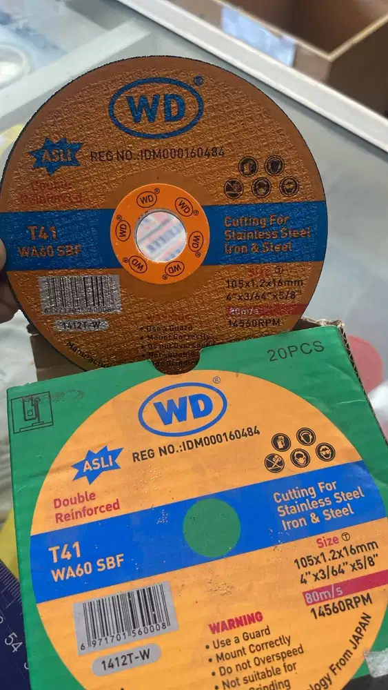 WD Mata Geinda Pemotong Besi 1Dus