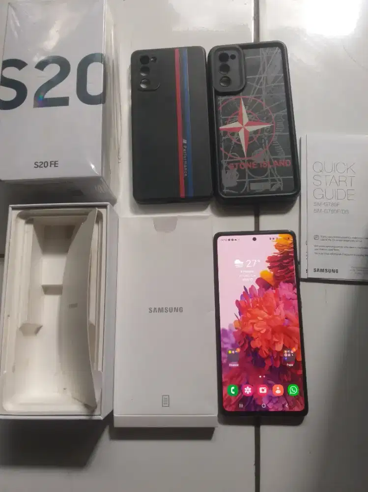 Samsung Galaxy S20 FE 8/128 Fullset Mulus no Minus, Full Orian