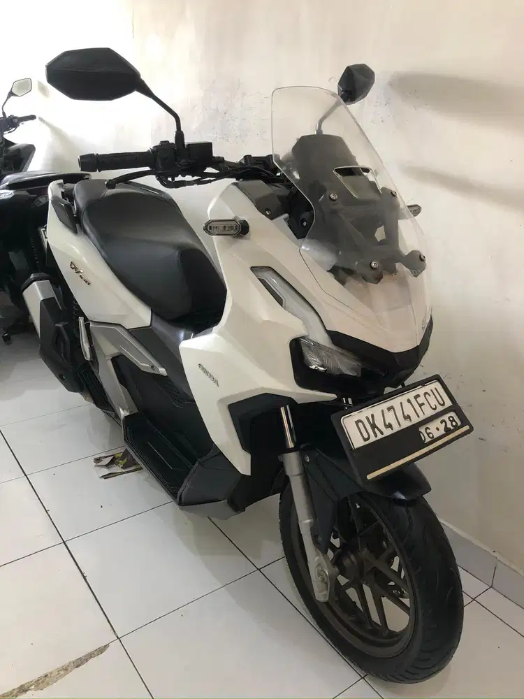 Honda ADVABS Th.2023 White!!
