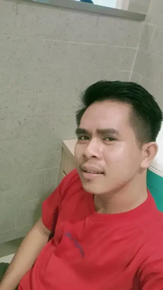 Sedang mencari pekerjaan apa aja buat anak rantau