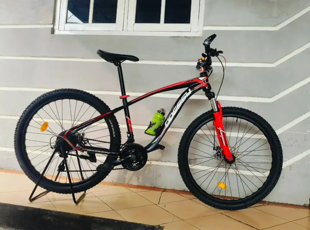 Sepeda gunung MTB merek oddesy uk'27, 5 hrg 950rb net