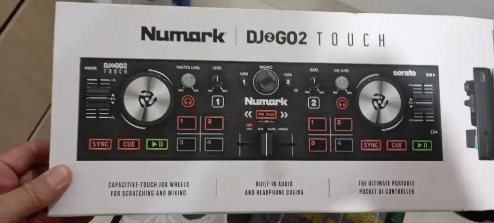 Numark Dj2Go2 & M-Audio
