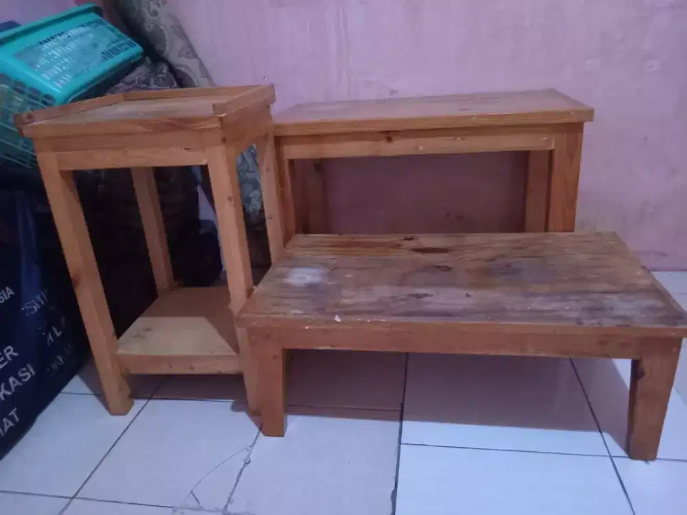 Meja kayu jati belanda