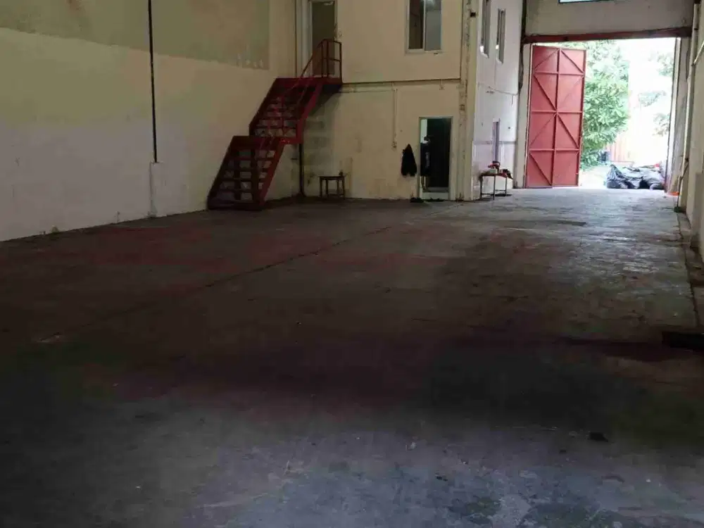 Gudang Sewa Marunda Center Tinggi Ceiling 10m Ada Kantor Bagus Unit Terbatas