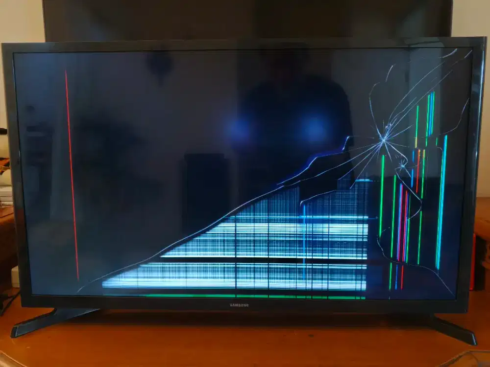 LED Samsung 32 (Lcd pecah)