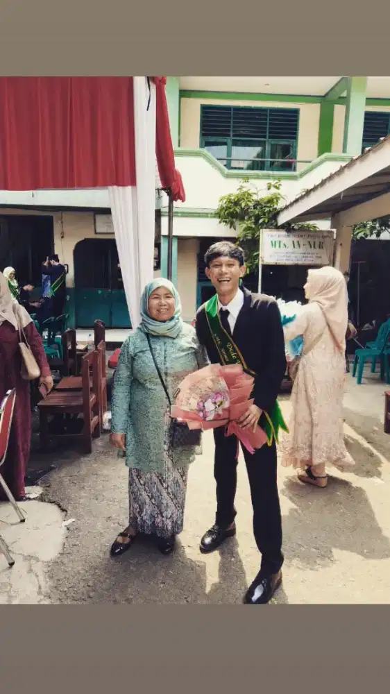 Cari pekerjaan lulusan SMK