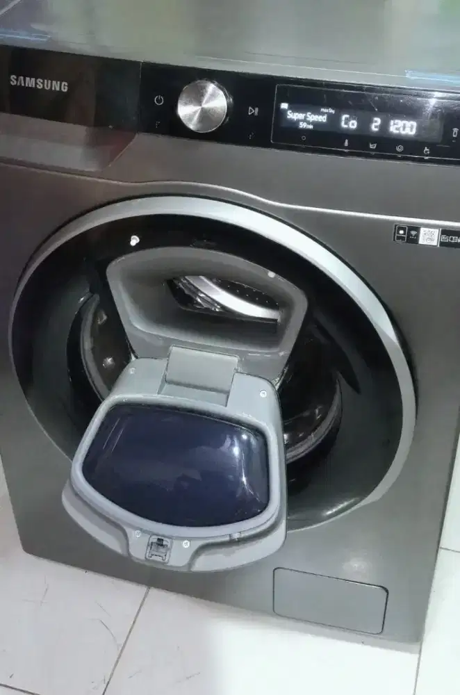 Jual Bu Mesin cuci frontloading Samsung 9,5kg touchscren model terbaru