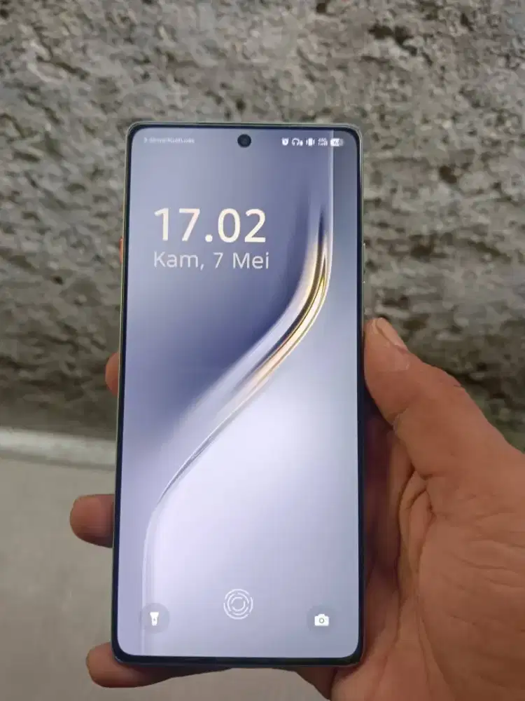 Tecno Camon 40 8/128