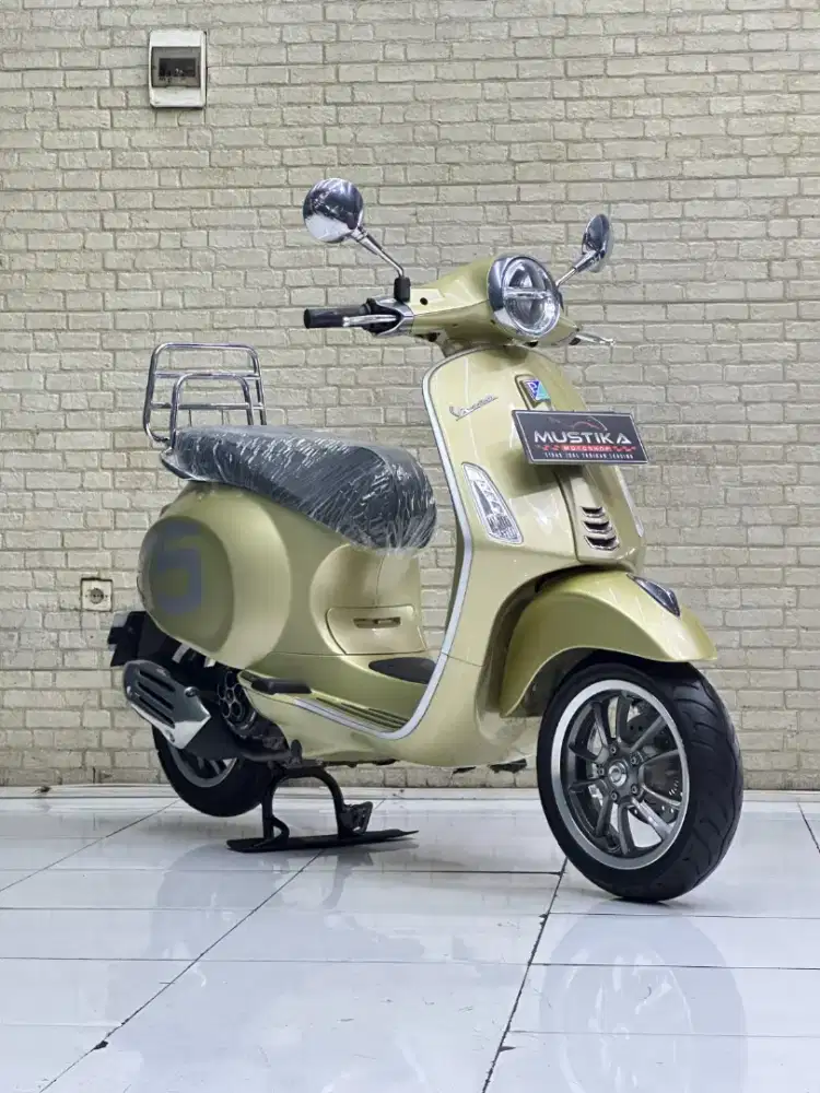 UNIT SIMPANAN‼️ VESPA PRIMAVERA 75TH ANIV TH 2021 MULUS ODO 9RB ASLI