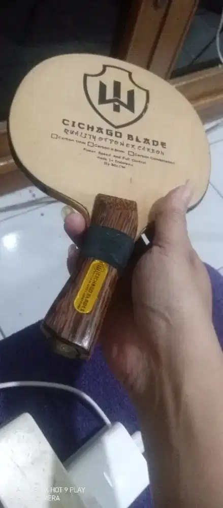 Bet tenis meja ada dua dijual murah