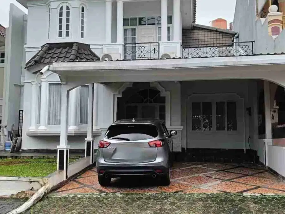 JUAL RUMAH 2 LANTAI DI LEGENDA WISATA CIBUBUR SIAP HUNI