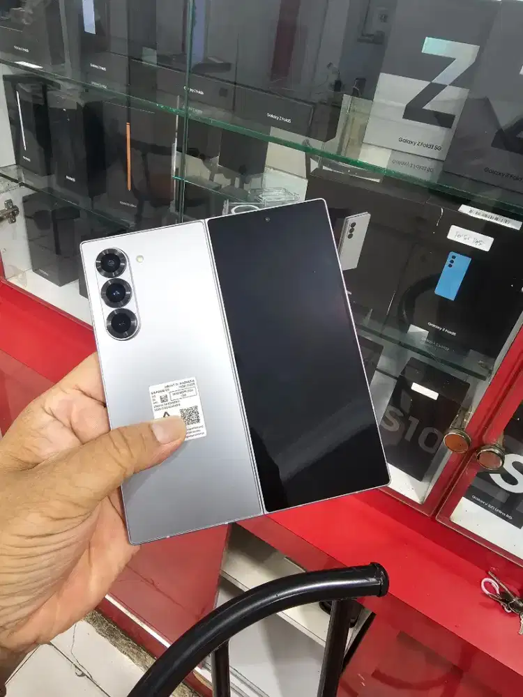 Samsung Z fold 6 12/256 like new fullset
