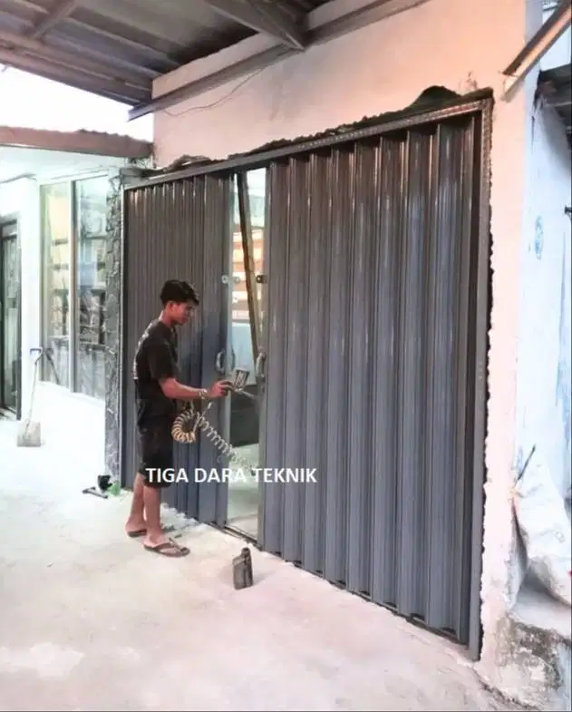 Jasa Pasang Servis Folding Gate Harmonika Rolling Door Henderson dll