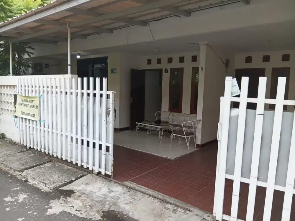 Dijual Rumah Siap Huni Strategis Dekat UNJ & Arion Mall Rawamangun