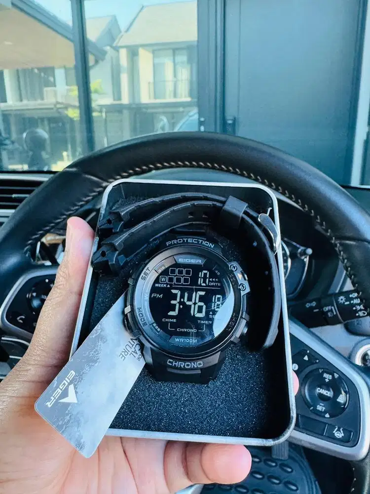Eiger Watch Blanca MDW Black Like New.