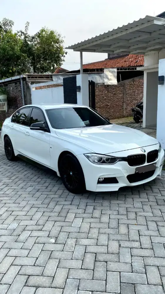 Dijual f30 kesayangan milik pribadi