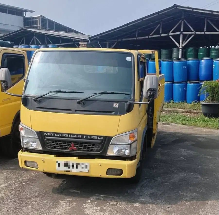 Mitsubishi Clost Diesel FE 71 4X2 M/T