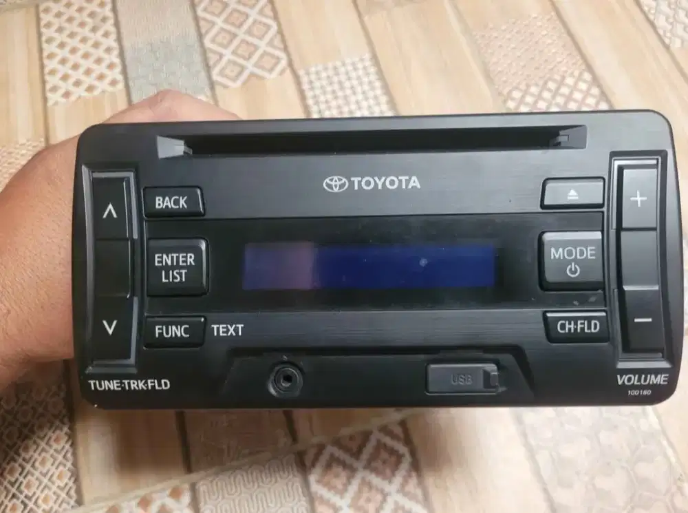 Head unit original etios valco