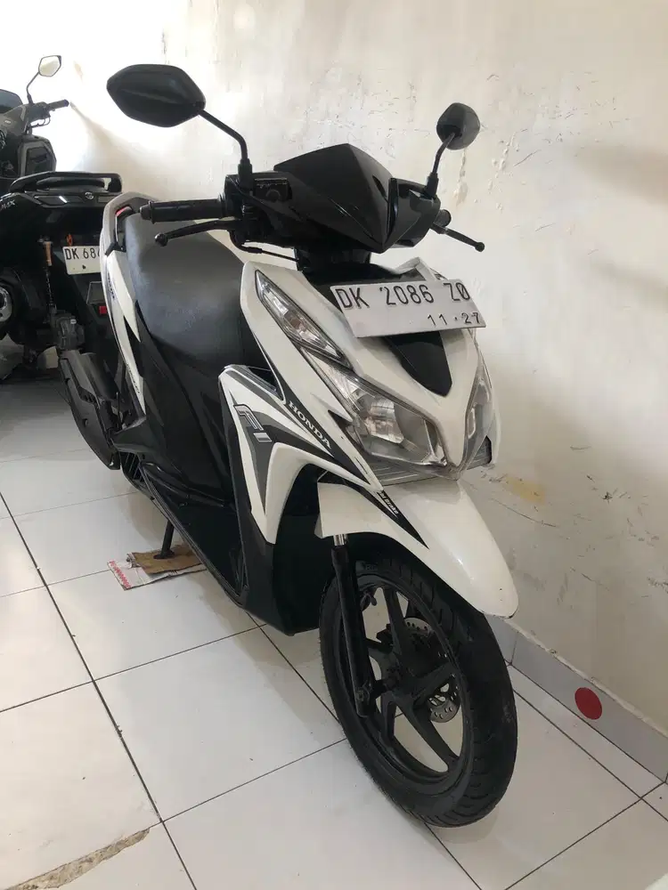 Honda Vario Techn 125 Th.2014 putih!!
