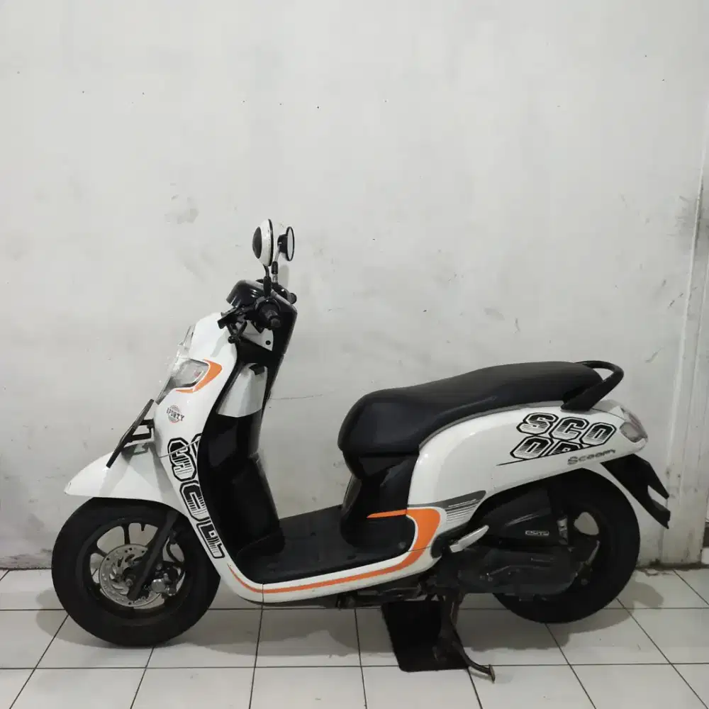 Honda Scoopy Donat 2017 Bagus lengkap Mesin Cakep