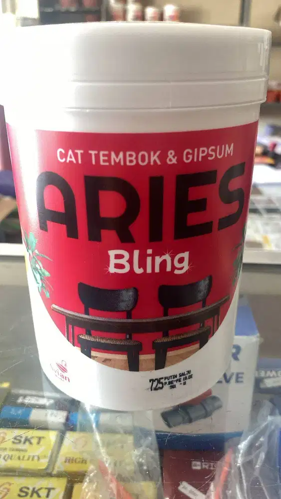Aries Bling-Cat tembok dan gipsum 1kg