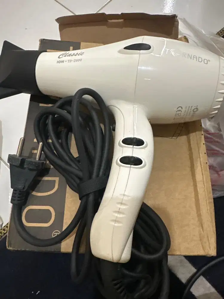 Hair dryer tornado masih baru