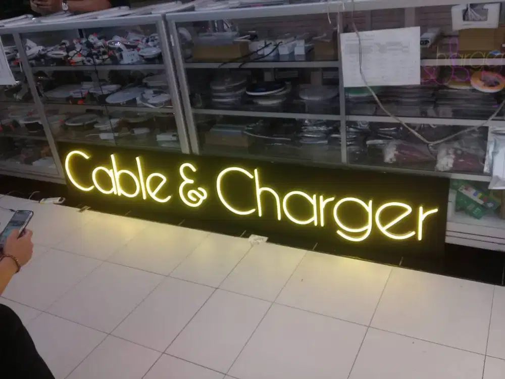 NEON FLEX, NEON BOX, PAPAN REKLAME, DISPLAY AKRILIK, HURUF TIMBUL DLL