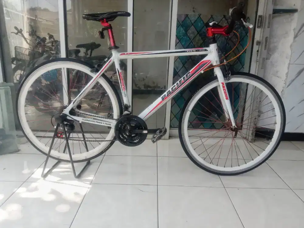 Sepeda hybrid Pacific uk28 alloy
